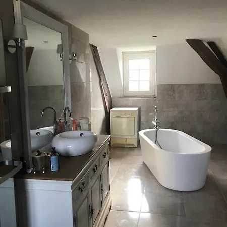 Manoir Remarquable Avec Son Parc Chaumes-en-Brie